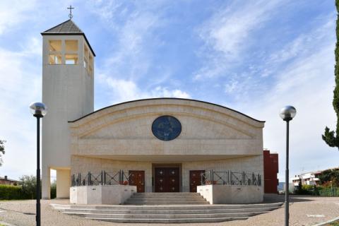 Santissima Trinità Cerveteri esterno